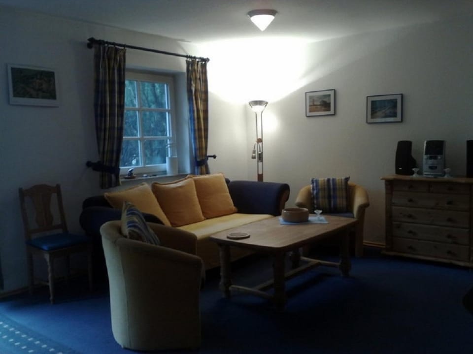 Haus Weidenhof App 1 Apartment in Prerow