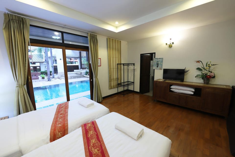 Photo of the whole room, Facility for disabled guests