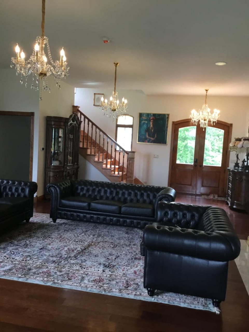 Affordable Luxury Mansion Villa in Quincy