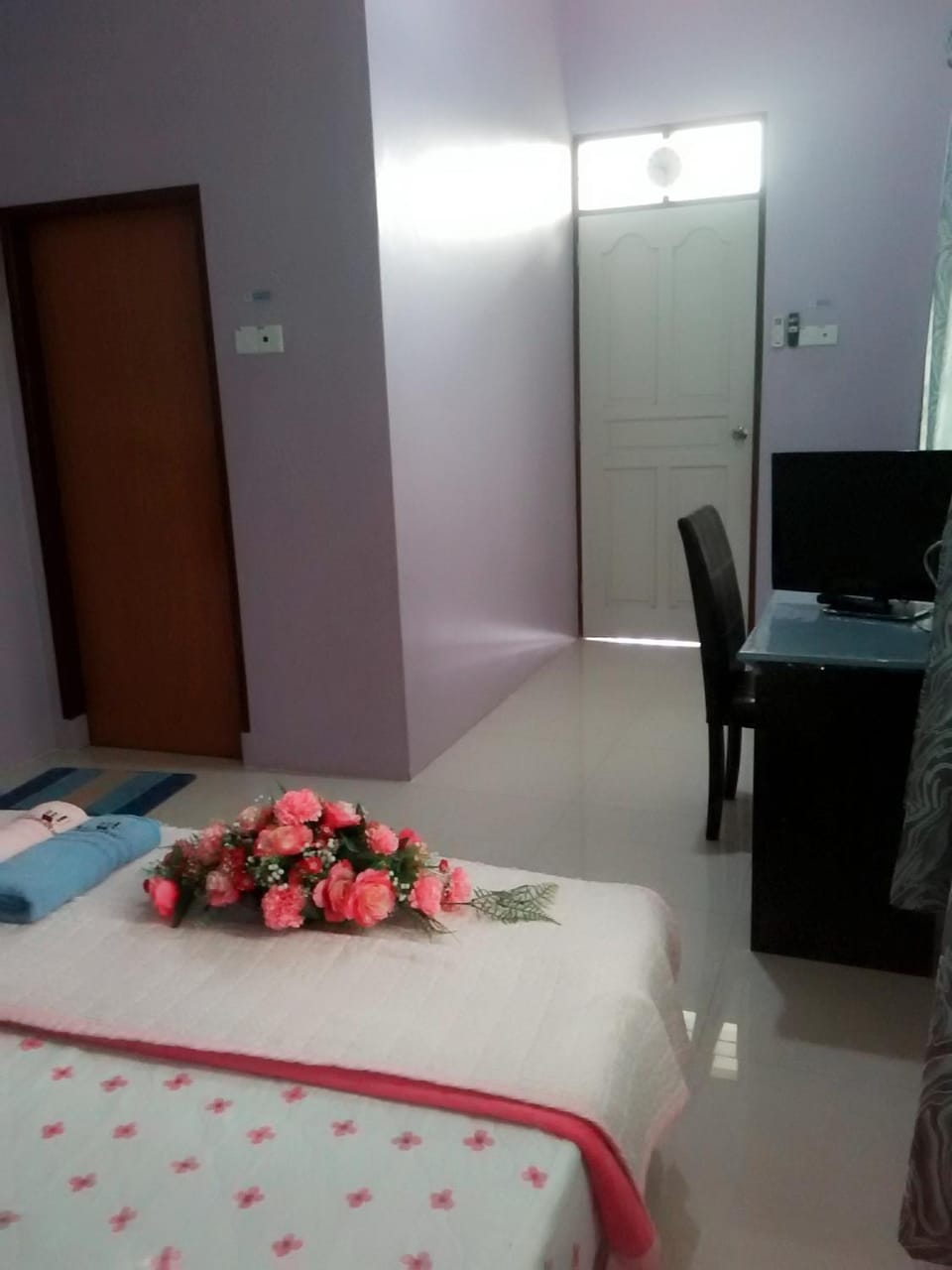 Bedroom, wardrobe
