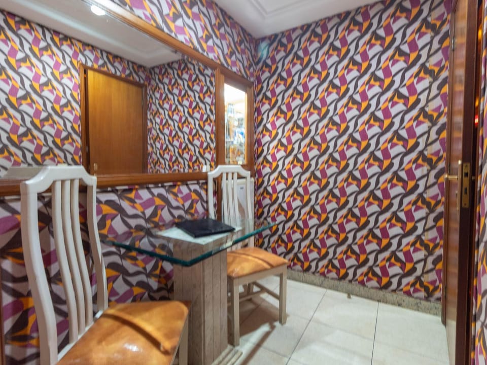 Photo of the whole room, Seating area, Dining area