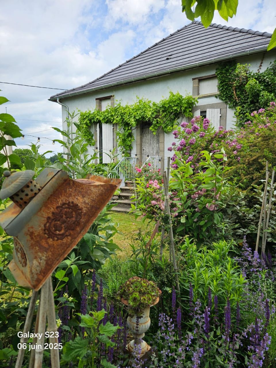 Chambre d'hôte équestre Au petit bonheur Bed and Breakfast in Auvergne-Rhône-Alpes