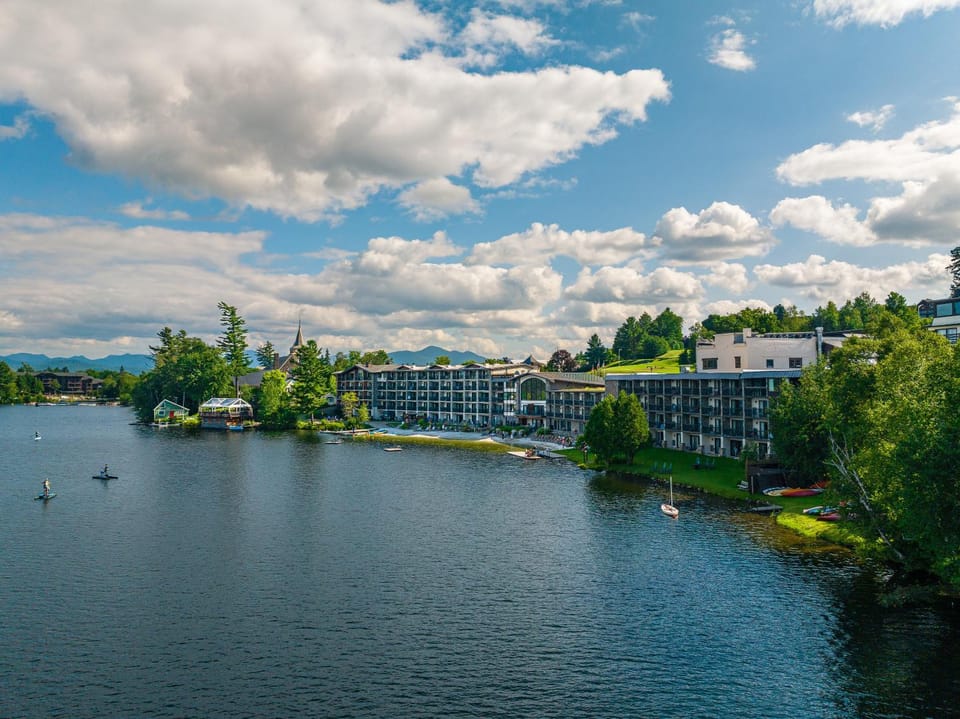 Property building, Bird's eye view, Lake view