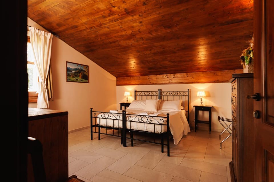 Alle tre Colline Farm Stay in Piedmont