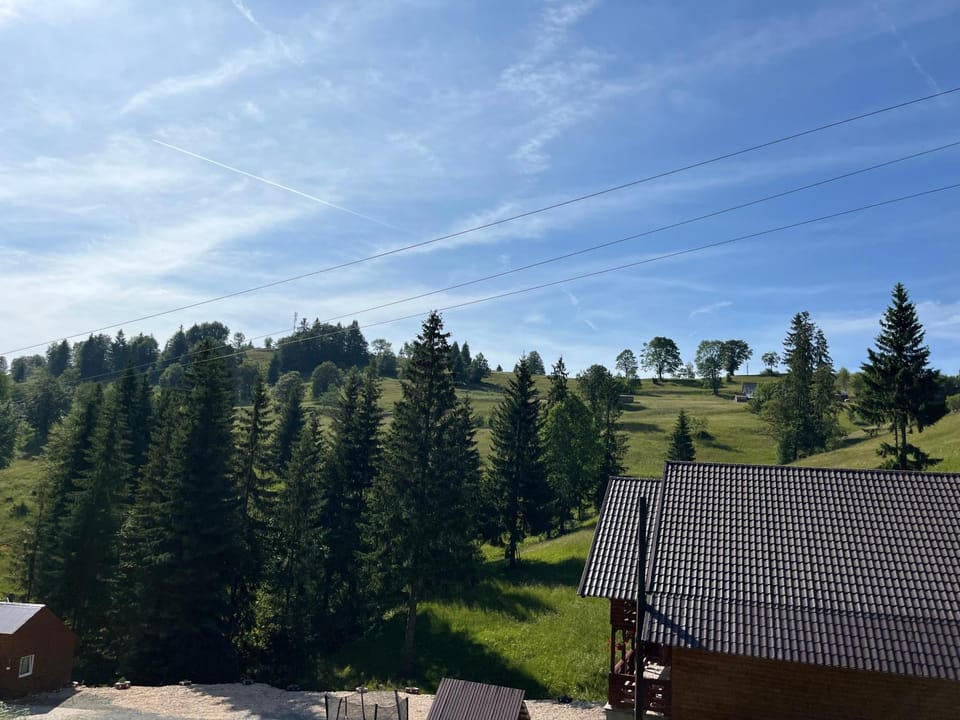 Cabana Sânziana Campground/ 
RV Resort in Cluj County