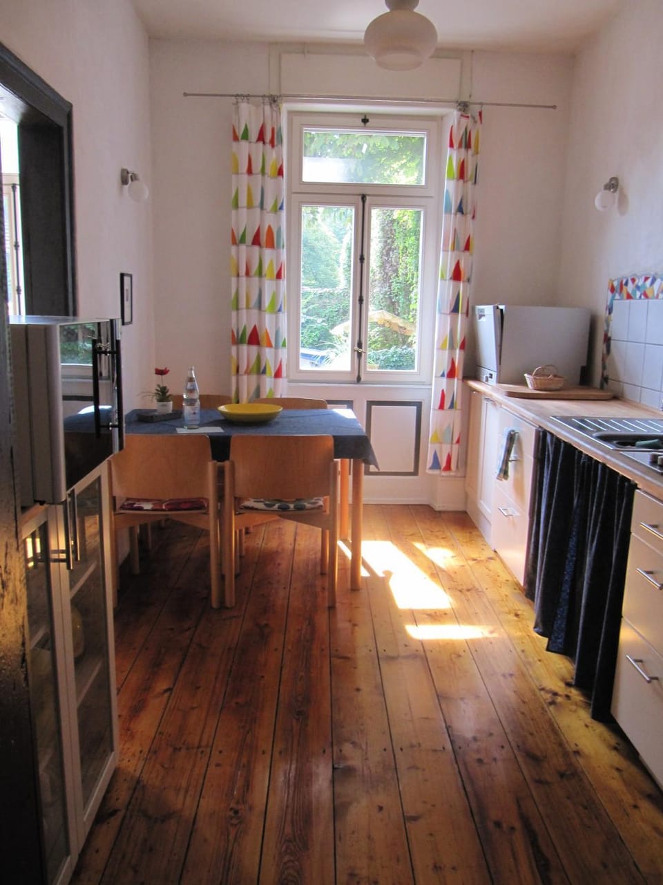 Kitchen or kitchenette, Dining area, Quiet street view