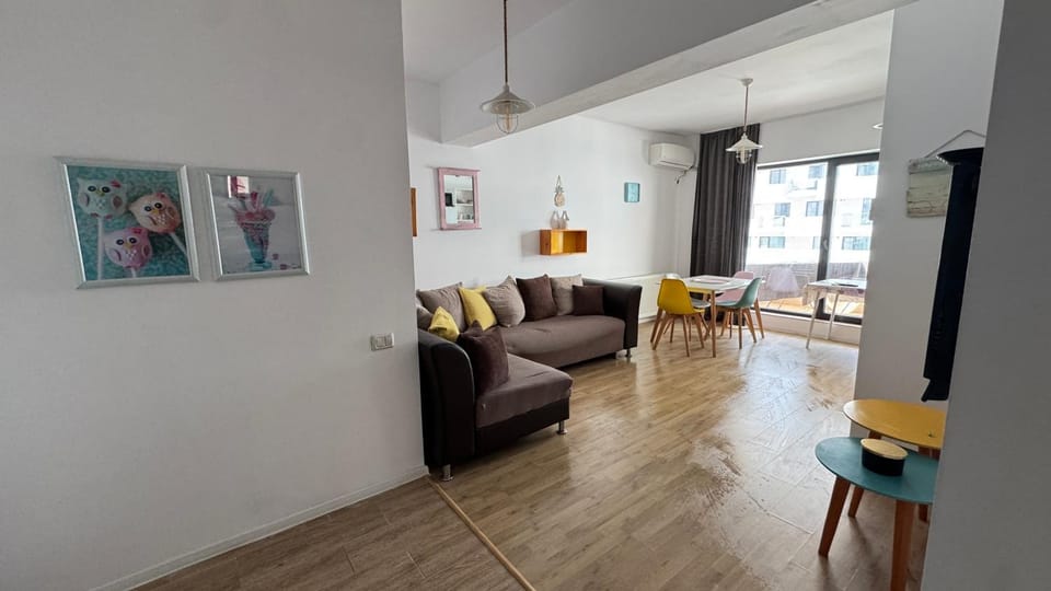 Candy Apartment Apartment in Constanța County