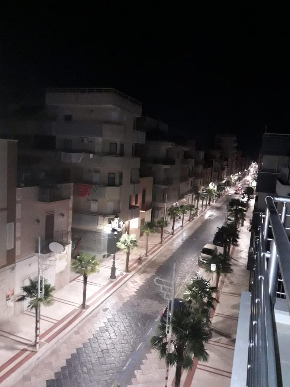 City view, Street view
