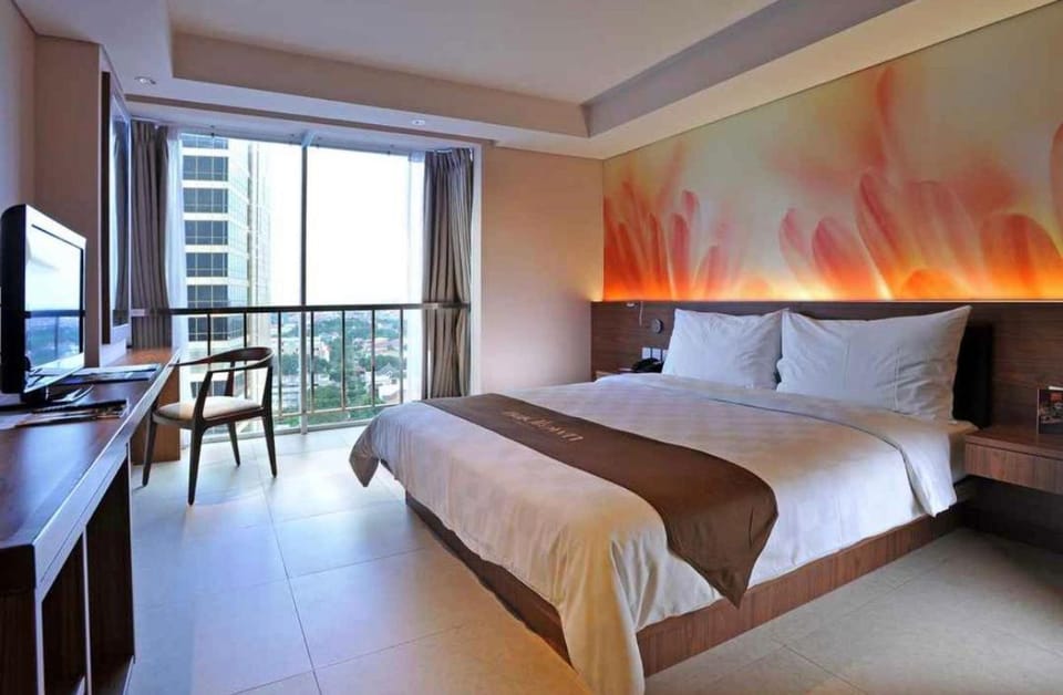 Bed, Photo of the whole room