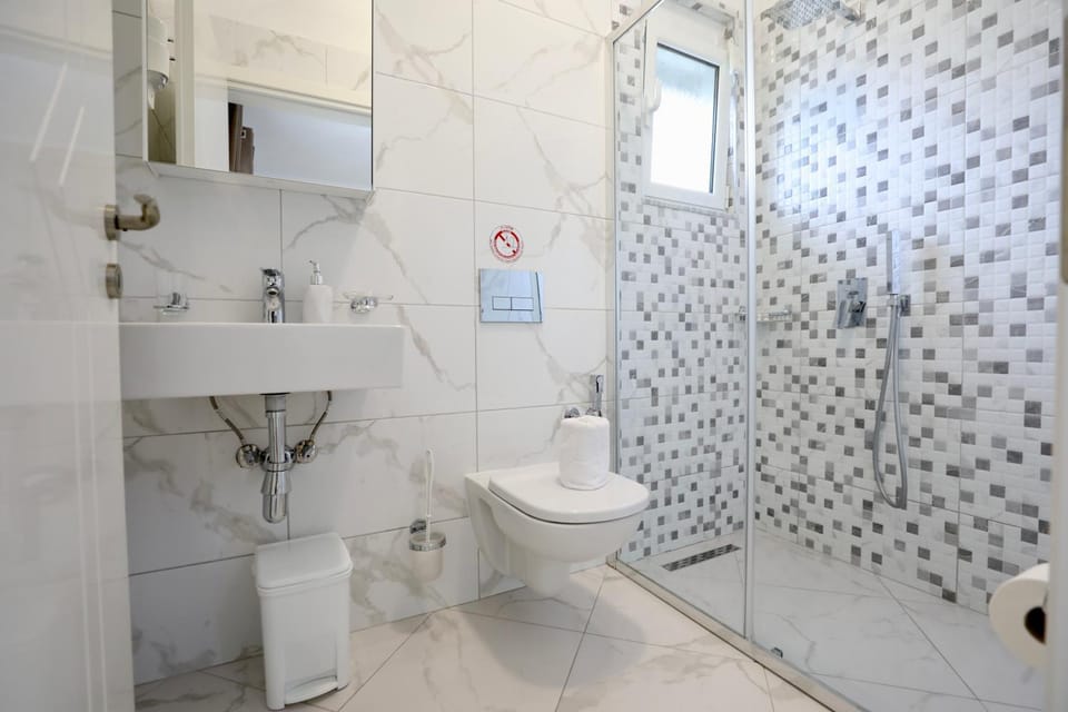 Villa Orkidea Bed and Breakfast in Sarandë