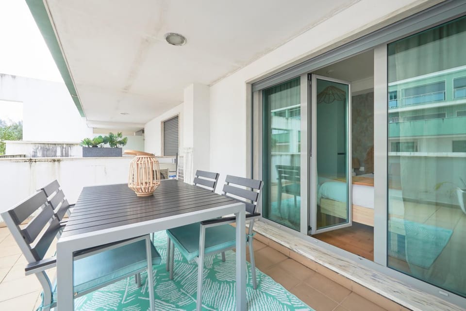 Balcony/Terrace, Dining area