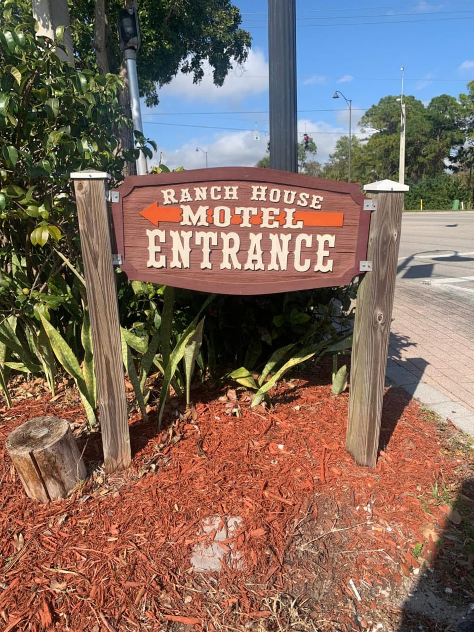 Day, Property logo or sign