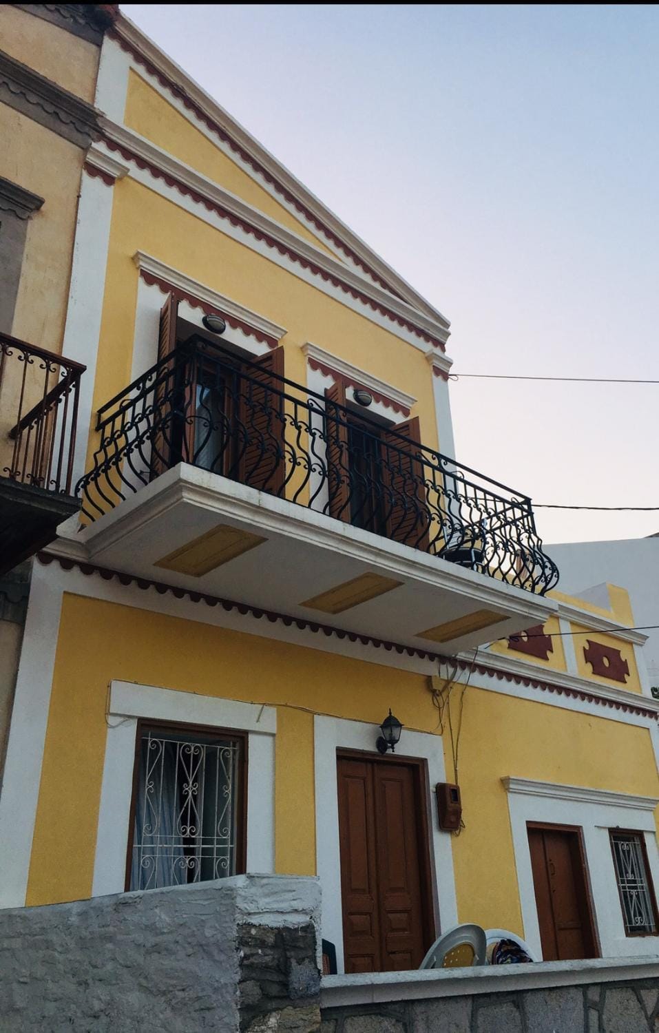 Facade/entrance