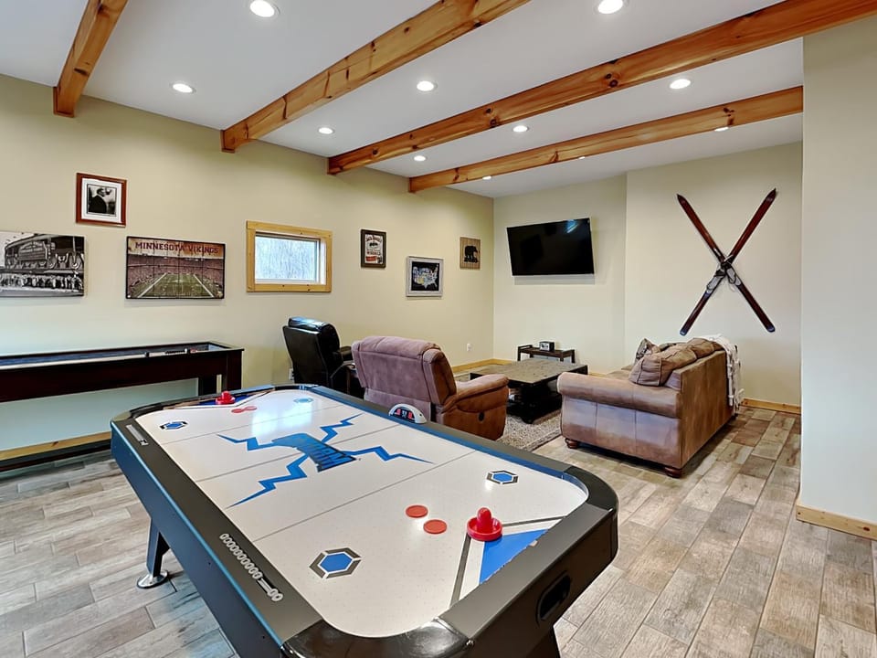 Hello Smokys House in Gatlinburg