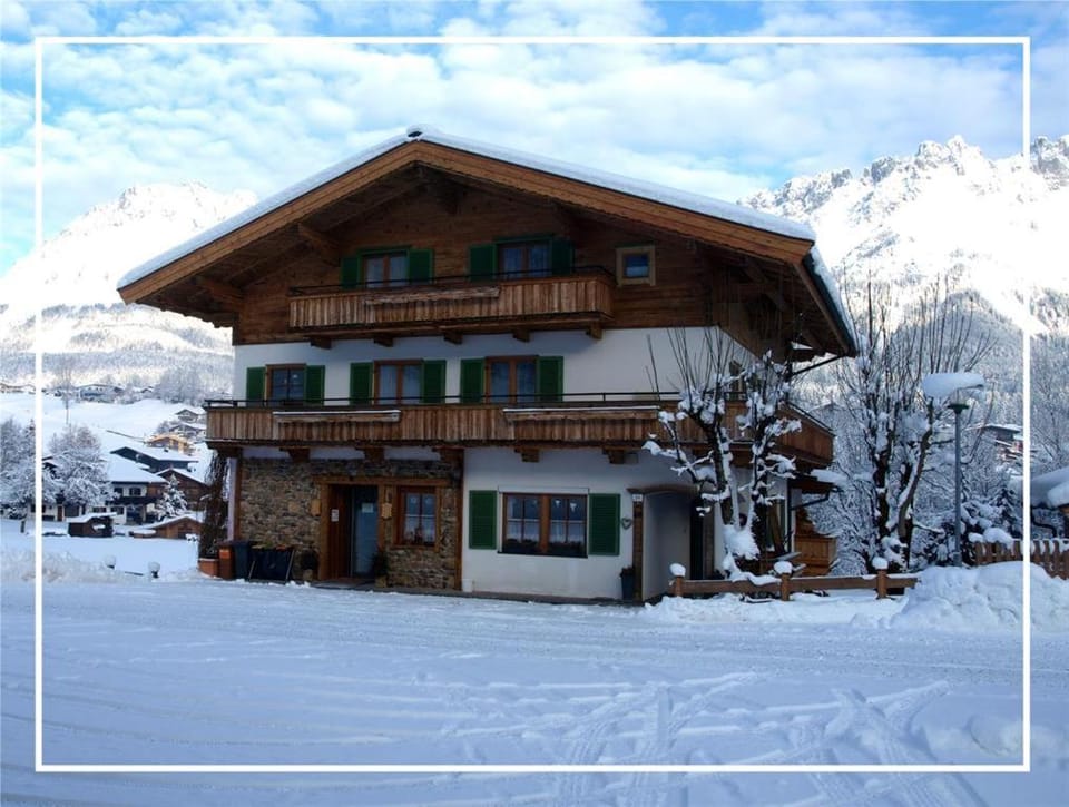 Property building, Day, Winter