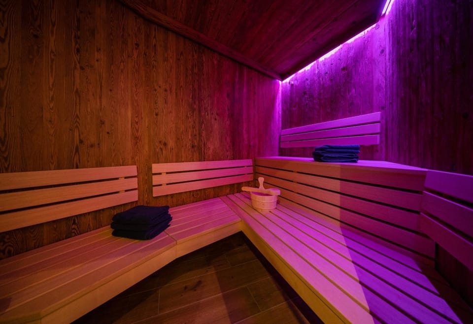 Sauna, Spa and wellness centre/facilities