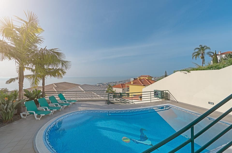 Pool view, Swimming pool, Swimming pool