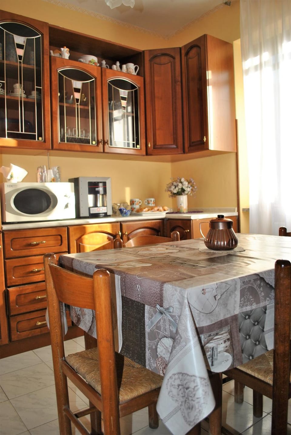 Coffee/tea facilities