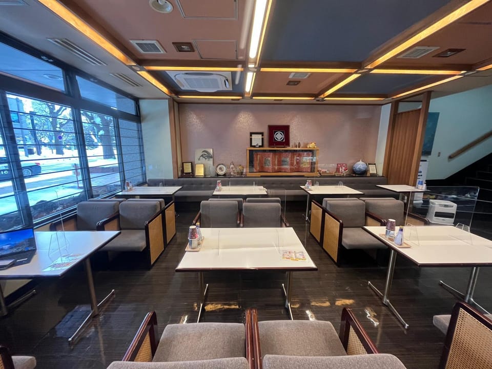 Restaurant/places to eat, Lobby or reception