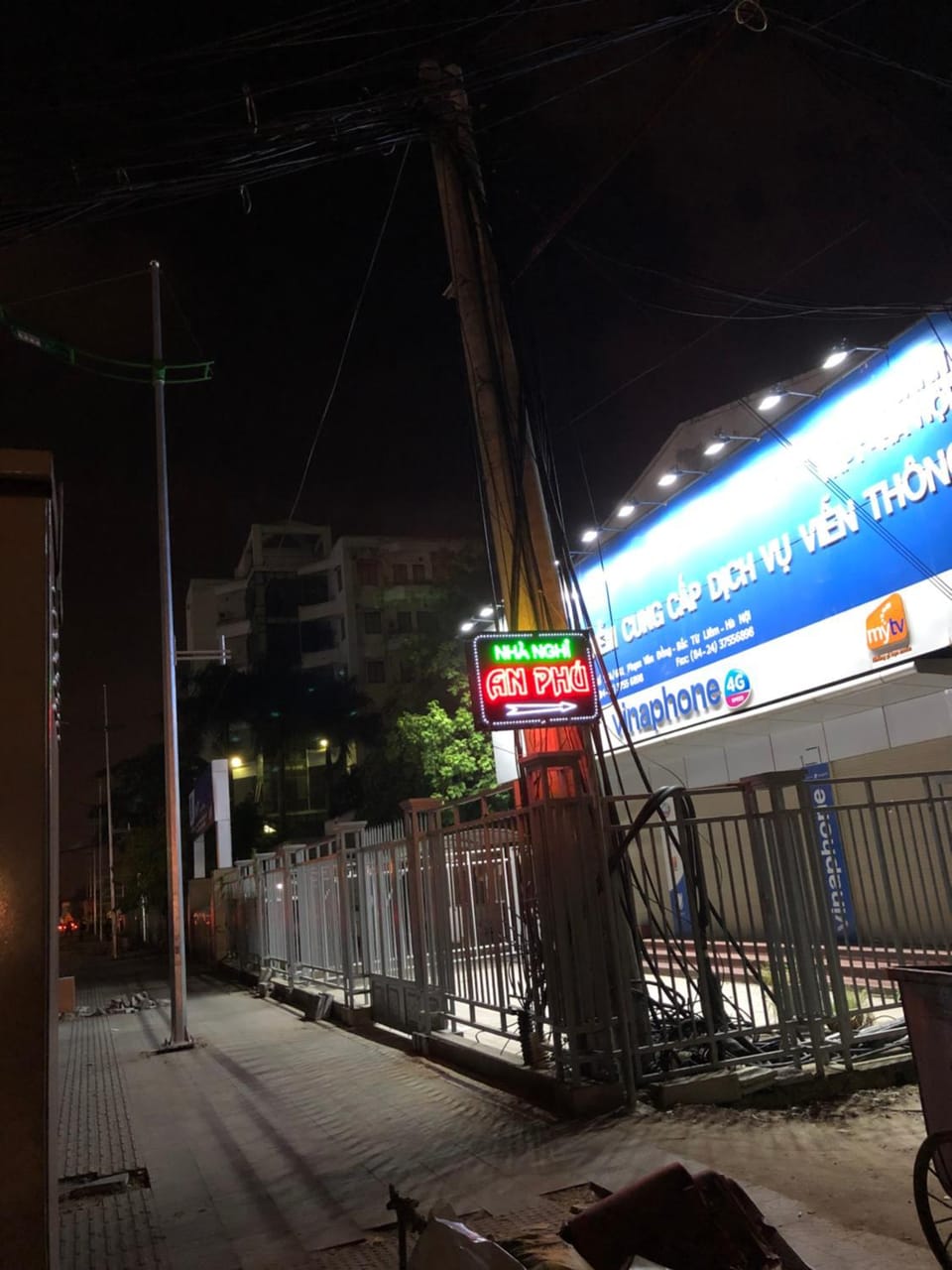 Property building, Street view, Area and facilities
