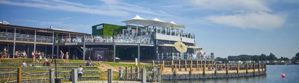 Property building, Balcony/Terrace, currency exchange