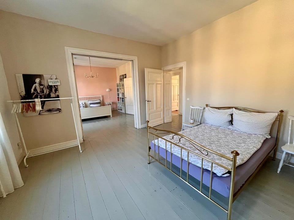 Beautiful apartment in a historic villa Apartment in Hattingen