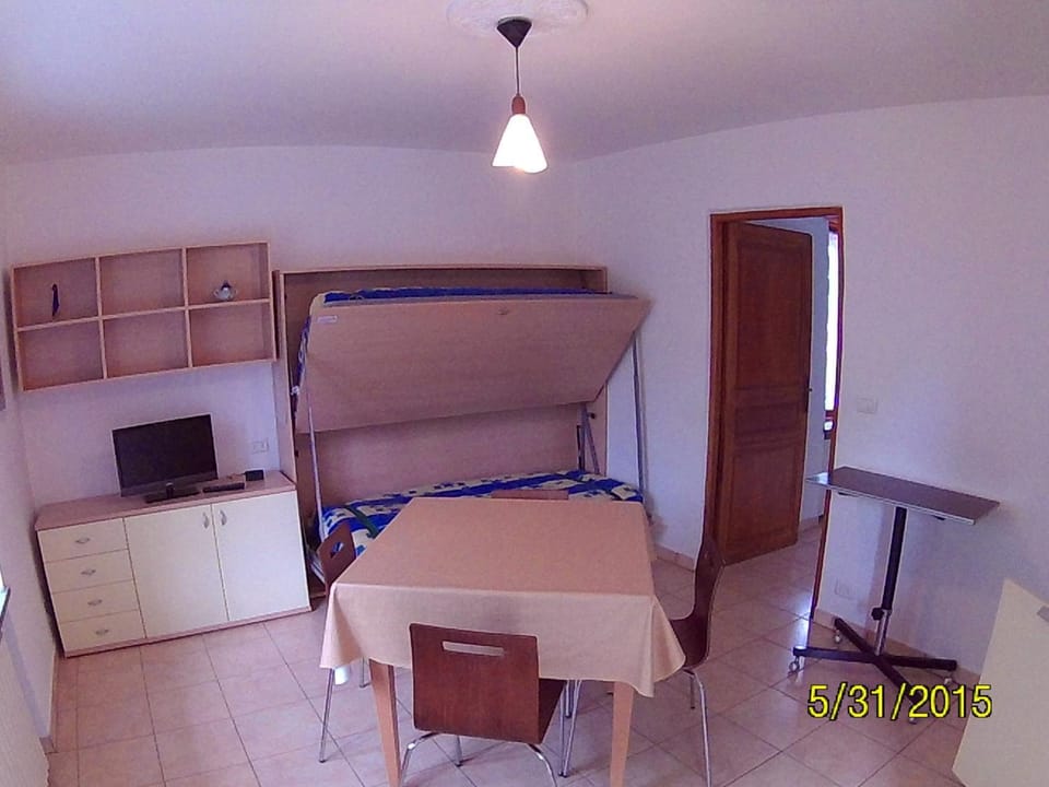 bunk bed