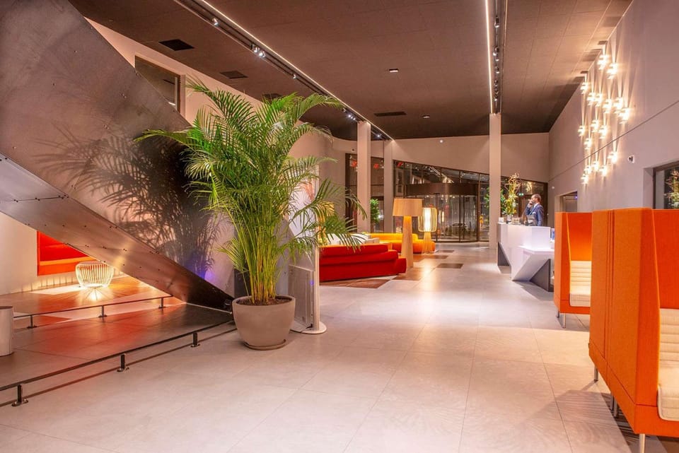 Lobby or reception, On site