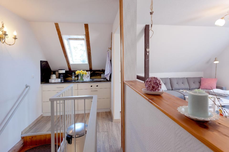 Coffee/tea facilities, Kitchen or kitchenette