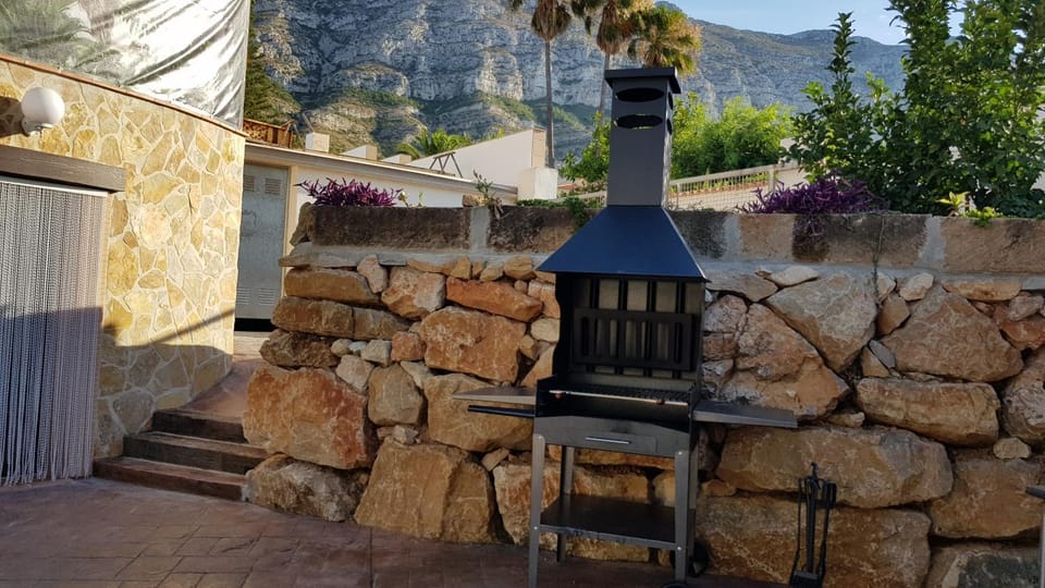 BBQ facilities, BBQ facilities