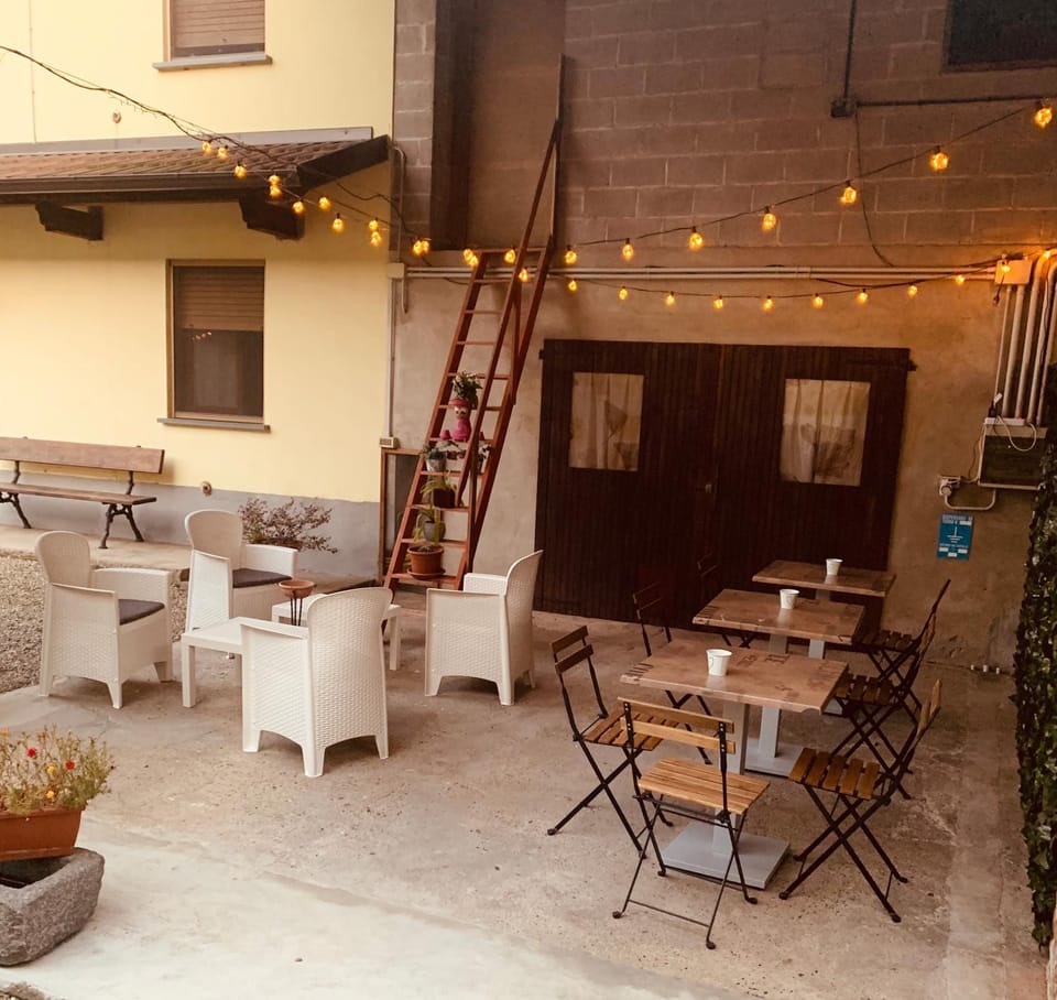 Inner courtyard view