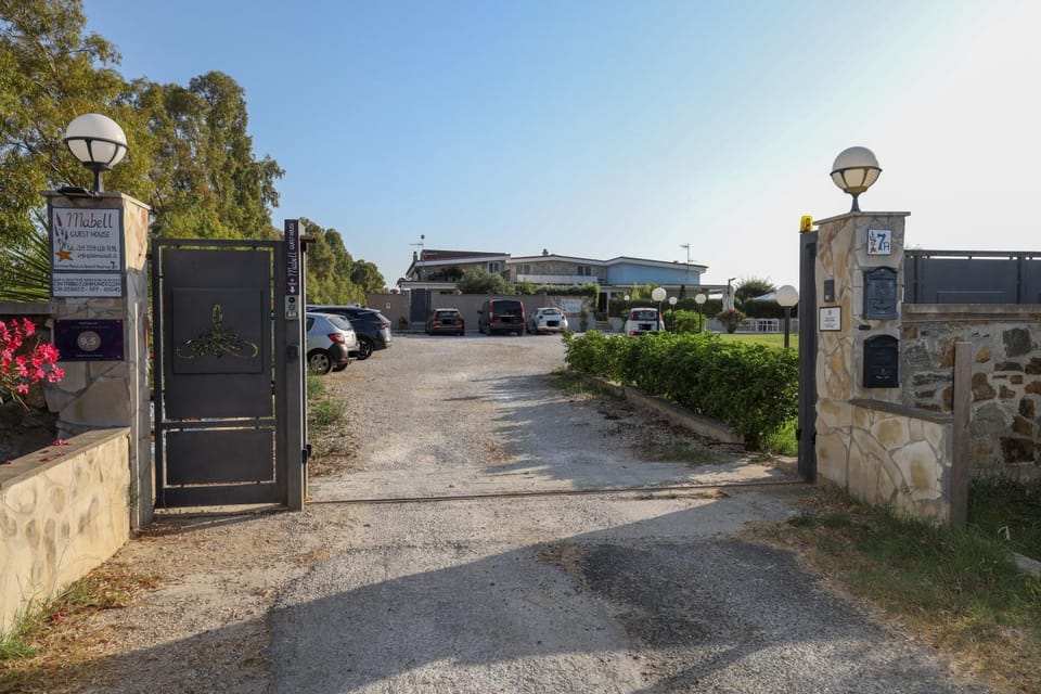 Facade/entrance, Parking