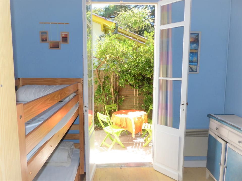 Patio, Bedroom
