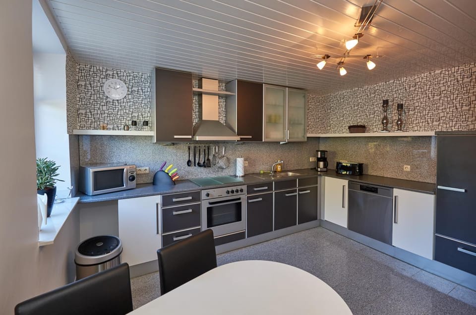 Kitchen or kitchenette, Photo of the whole room
