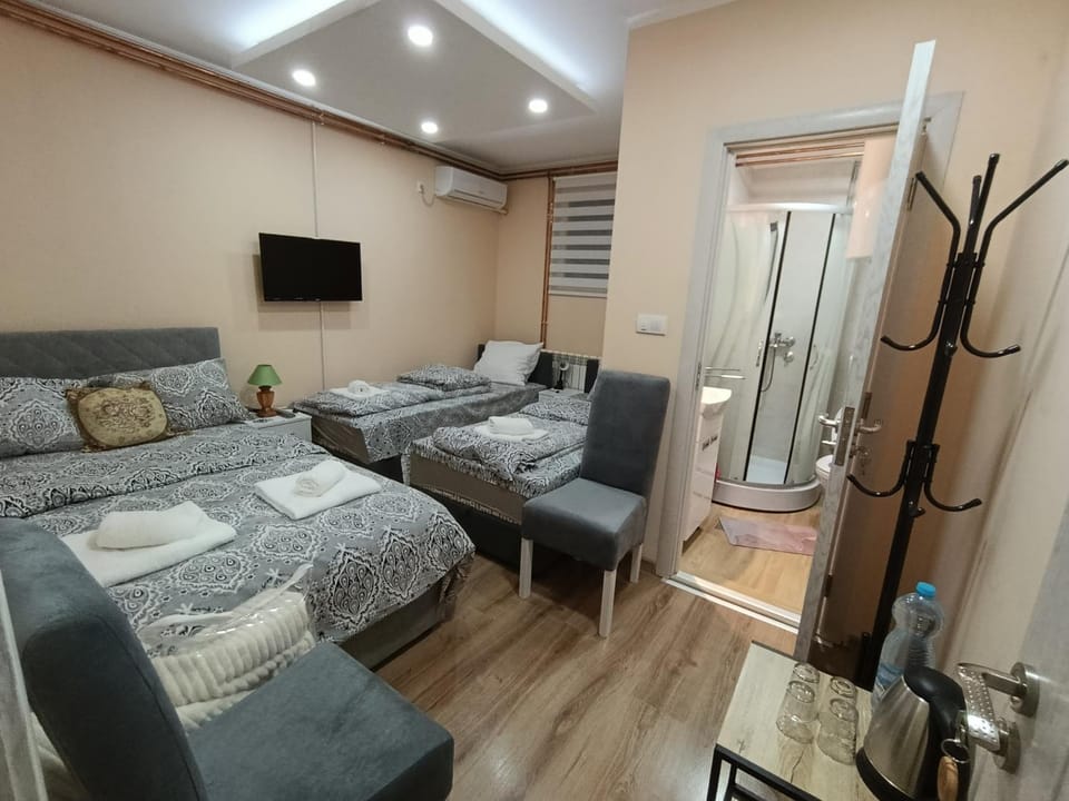 Apartments & Rooms -PANORAMA MDLL BELGRADE Apartment in Belgrade