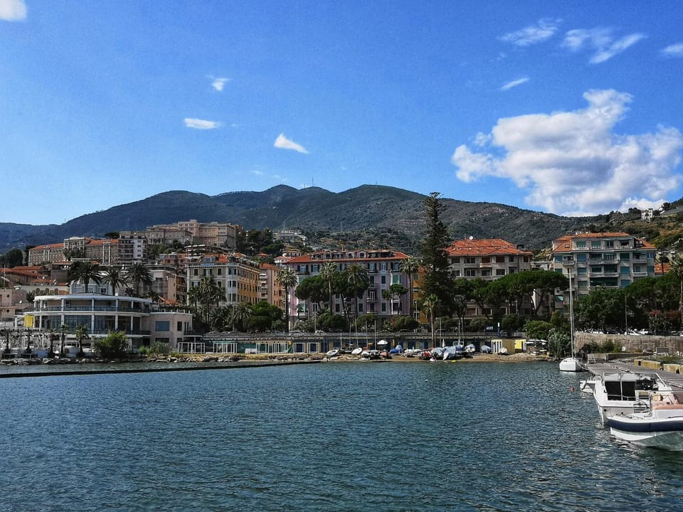 Casa Matuzia a 100m dal Mare Bilocale Moderno alla Foce Apartment in Sanremo