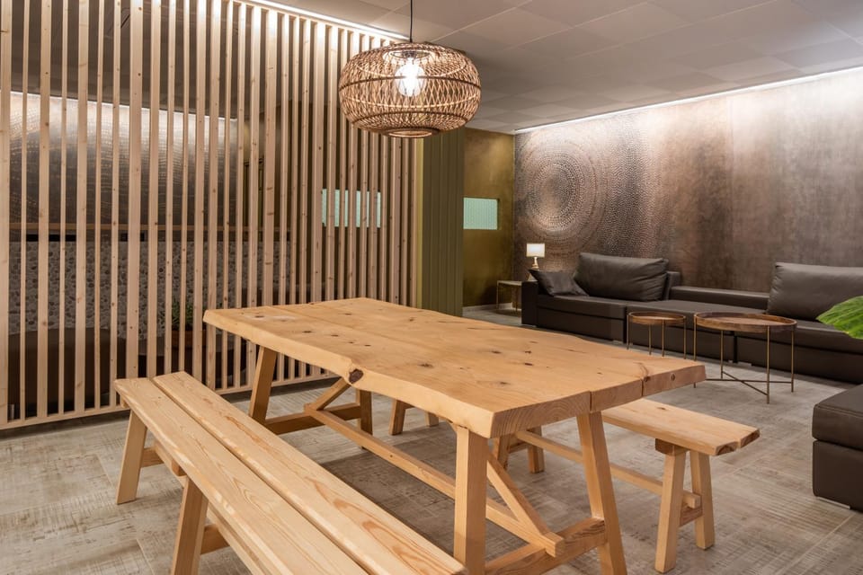 Communal lounge/ TV room, Lounge or bar