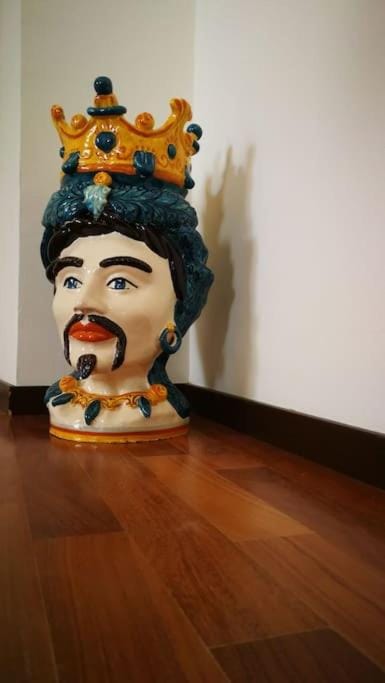 Decorative detail