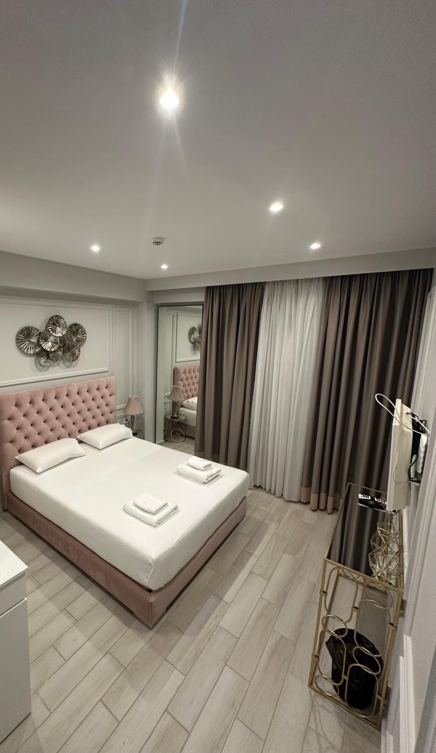 Ajsel Luxury Rooms Apartment in Sarandë
