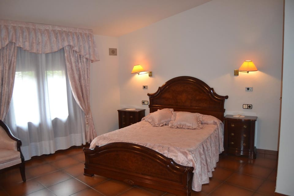 Decorative detail, Bedroom