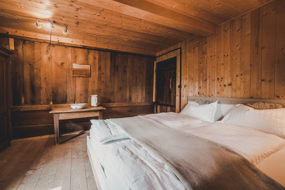 Ferienhaus Knottn Hüttl Ruheplatz in den Bergen Südtirols mit privater Gartenterrasse House in Trentino-South Tyrol