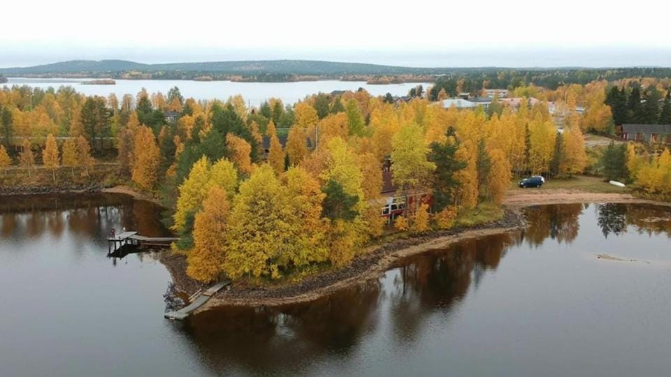 Neighbourhood, Natural landscape