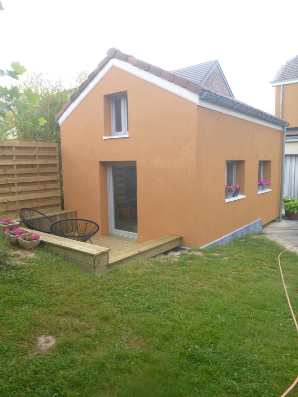 Property building, Garden