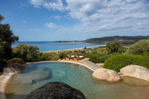 Tour Génoise Micalona, Domaine de l'Oglisatru House in Corsica