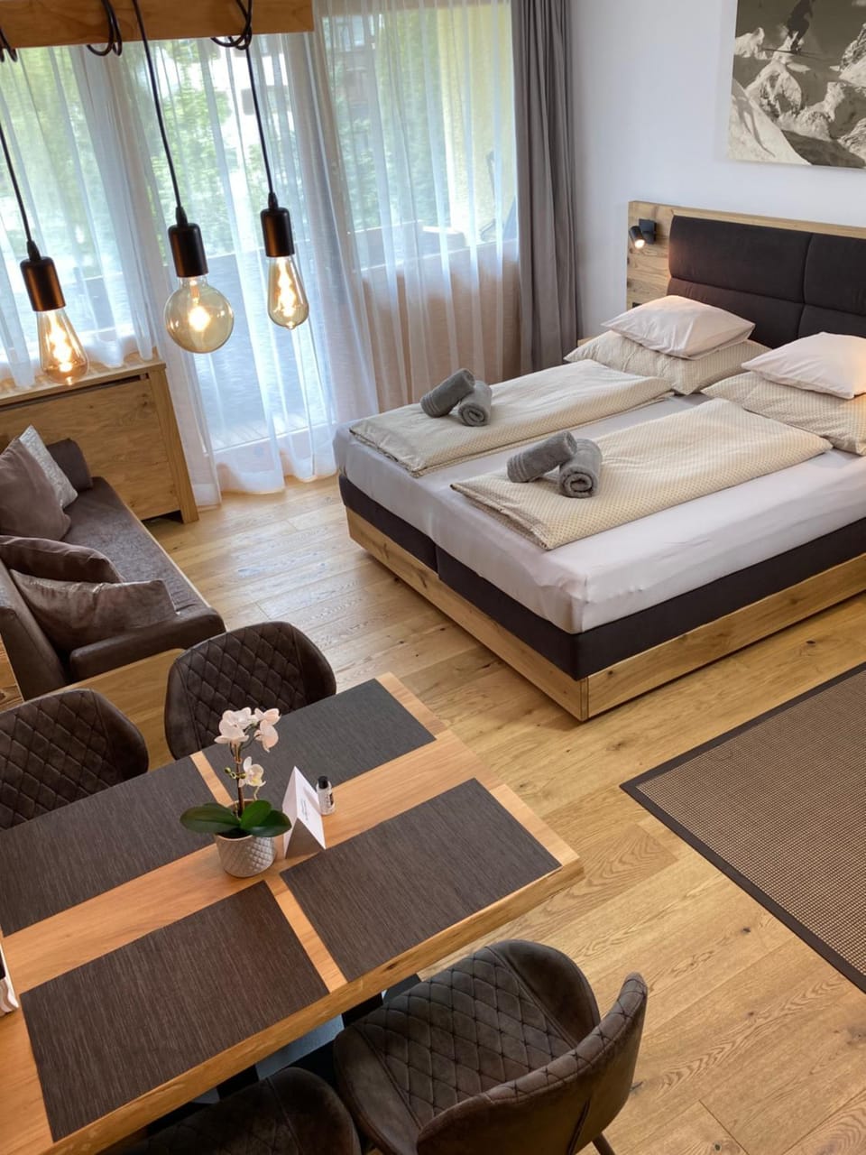 Living room, Dining area, Bedroom