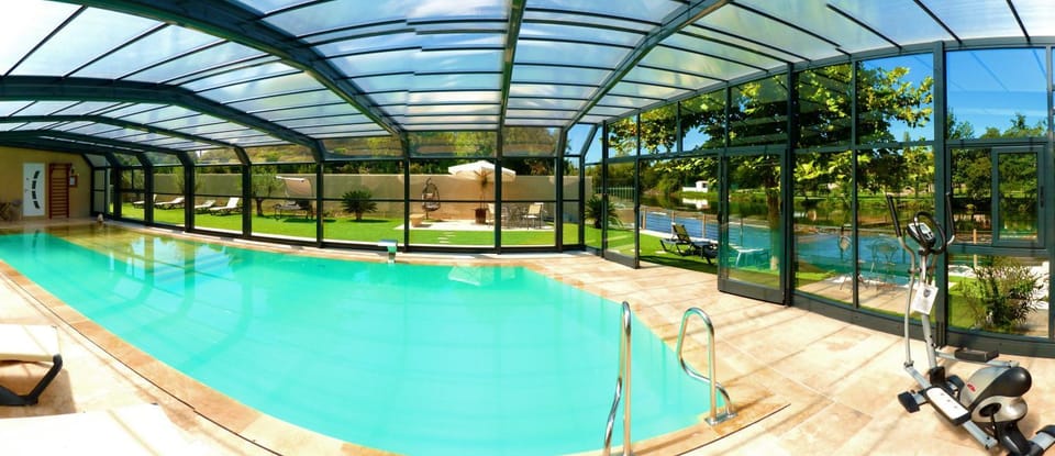 Spring, Winter, Spa and wellness centre/facilities, Autumn, Swimming pool