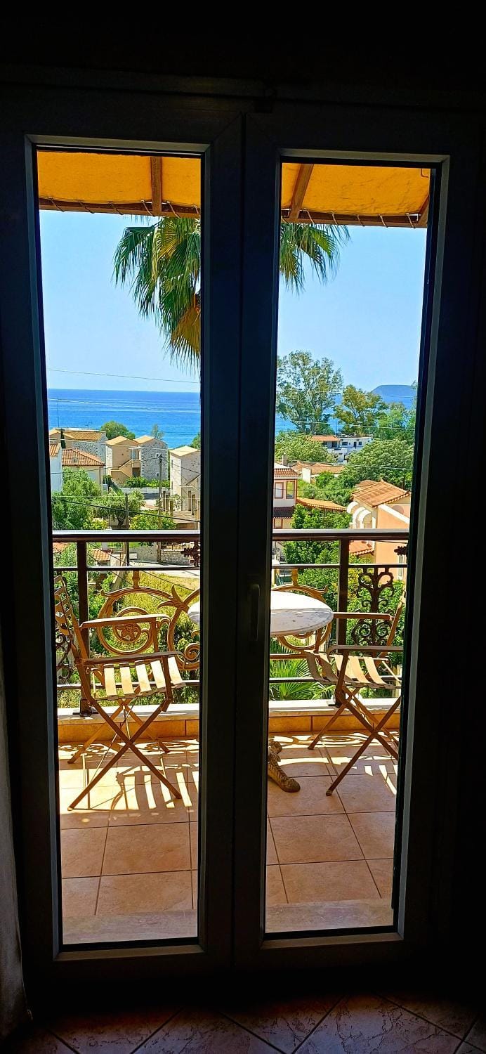 Day, View (from property/room), Balcony/Terrace, Sea view, Quiet street view