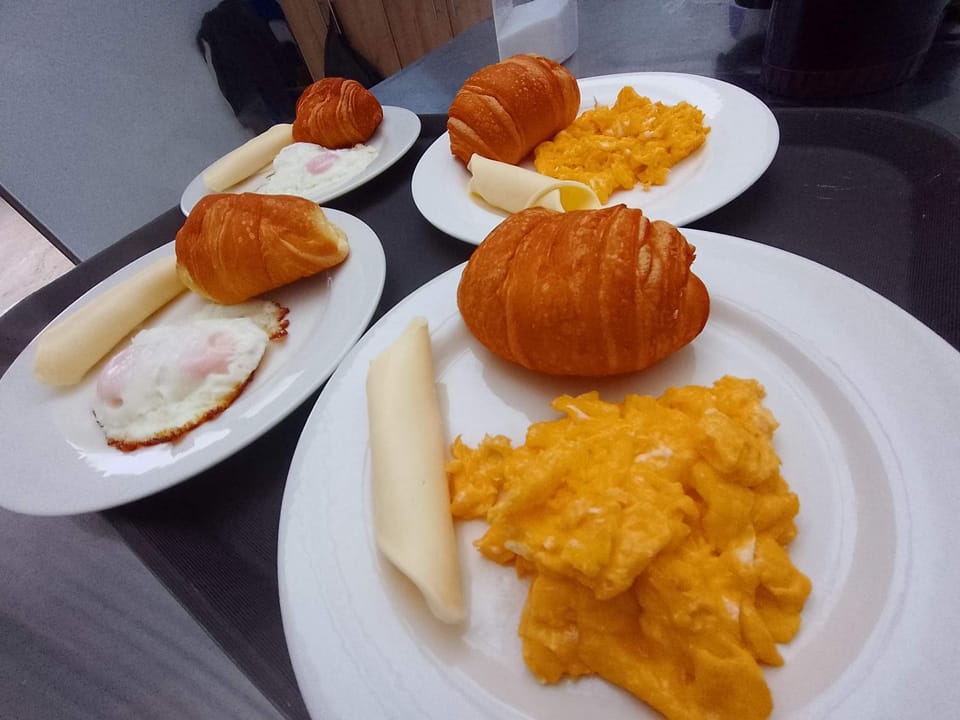 American breakfast