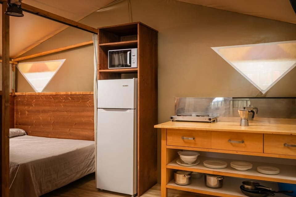 Camping Estival Torre de la Mora Campground/ 
RV Resort in Costa Daurada