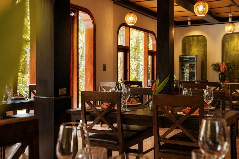 Restaurant/places to eat
